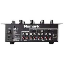 NUMARK M4